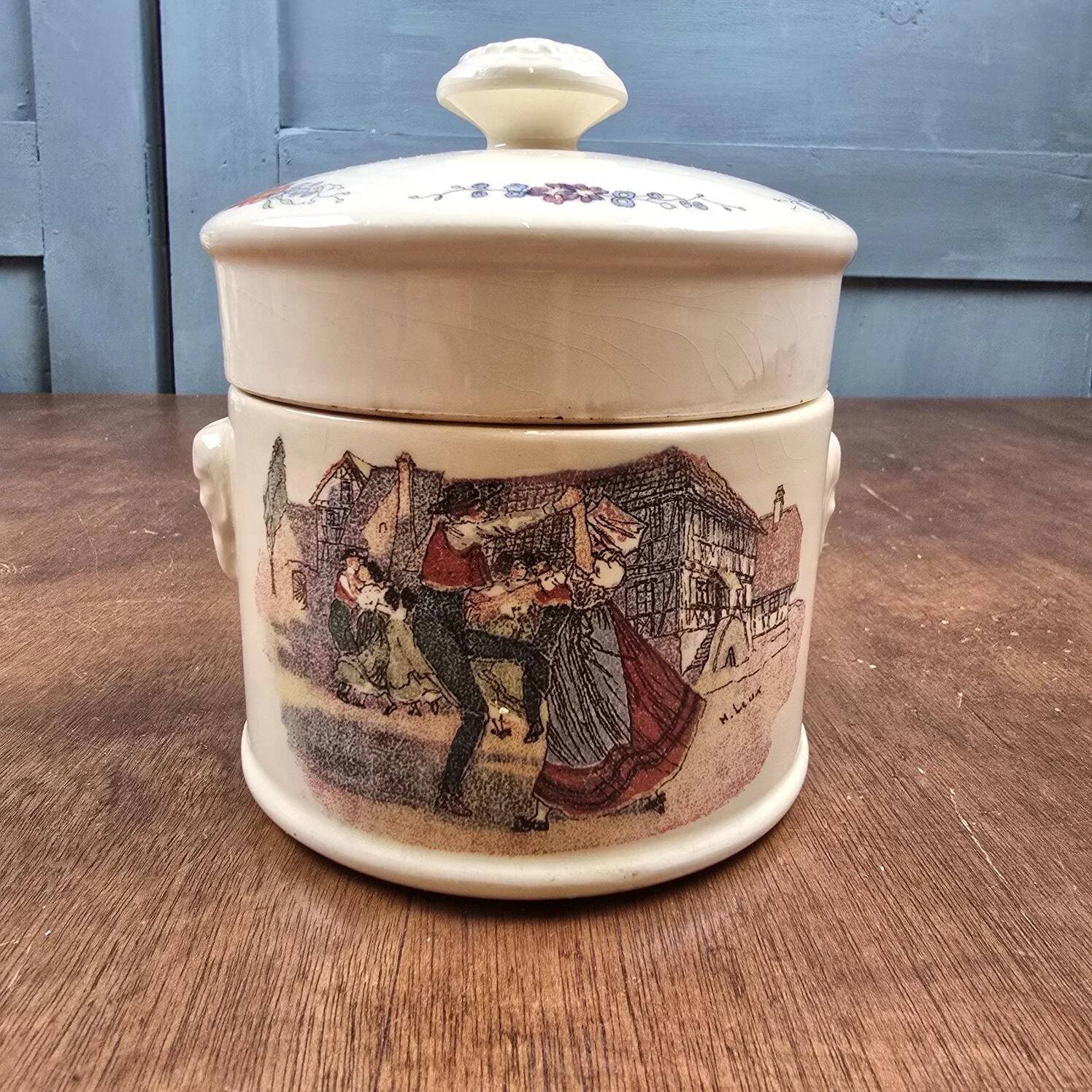 Antique storage jar Sarreguemines Obernai Henri Loux