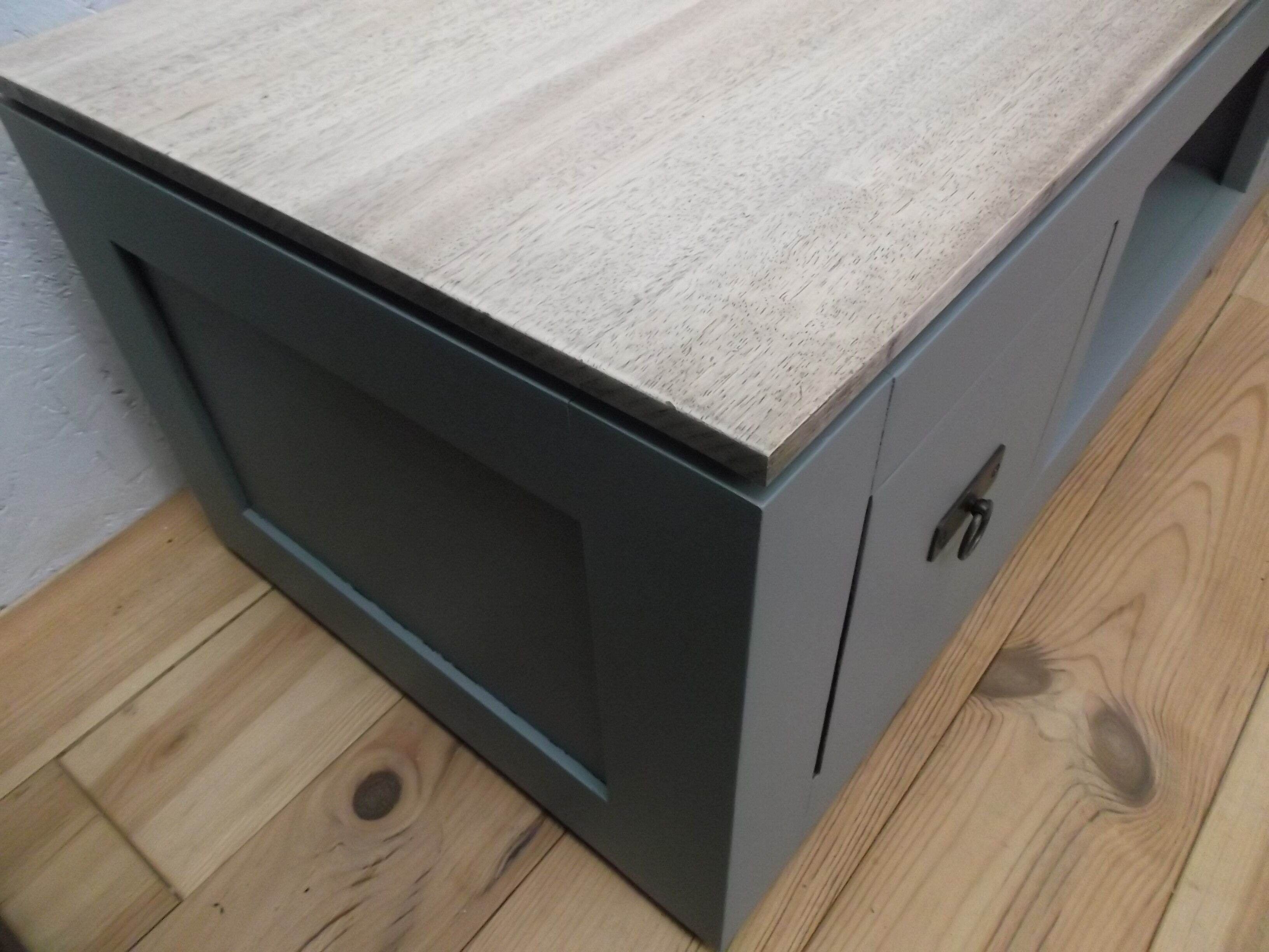 TV stand