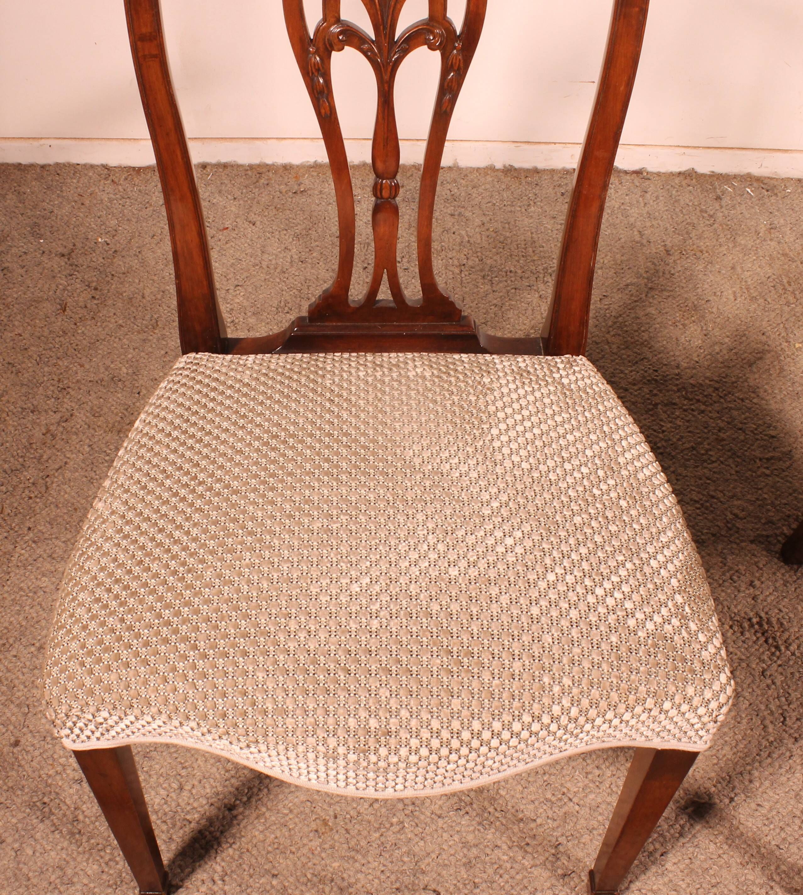 set of 6 chairs and two armchairs in mahogany from the 19th century