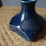 Vase contemporain en céramique émaillée bleue