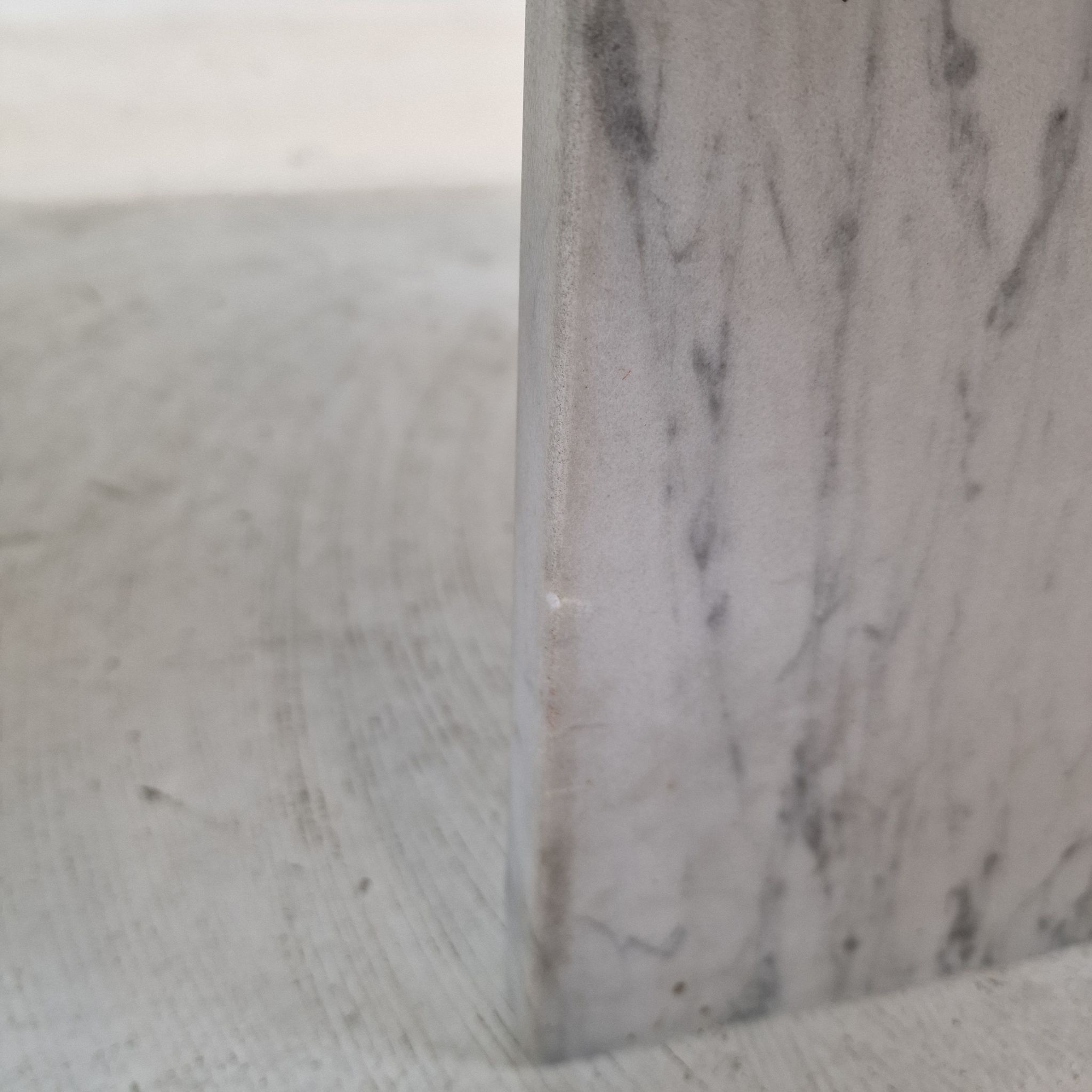 Table basse en marbre italien années 1970