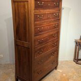 Late 19th century walnut chest of drawers