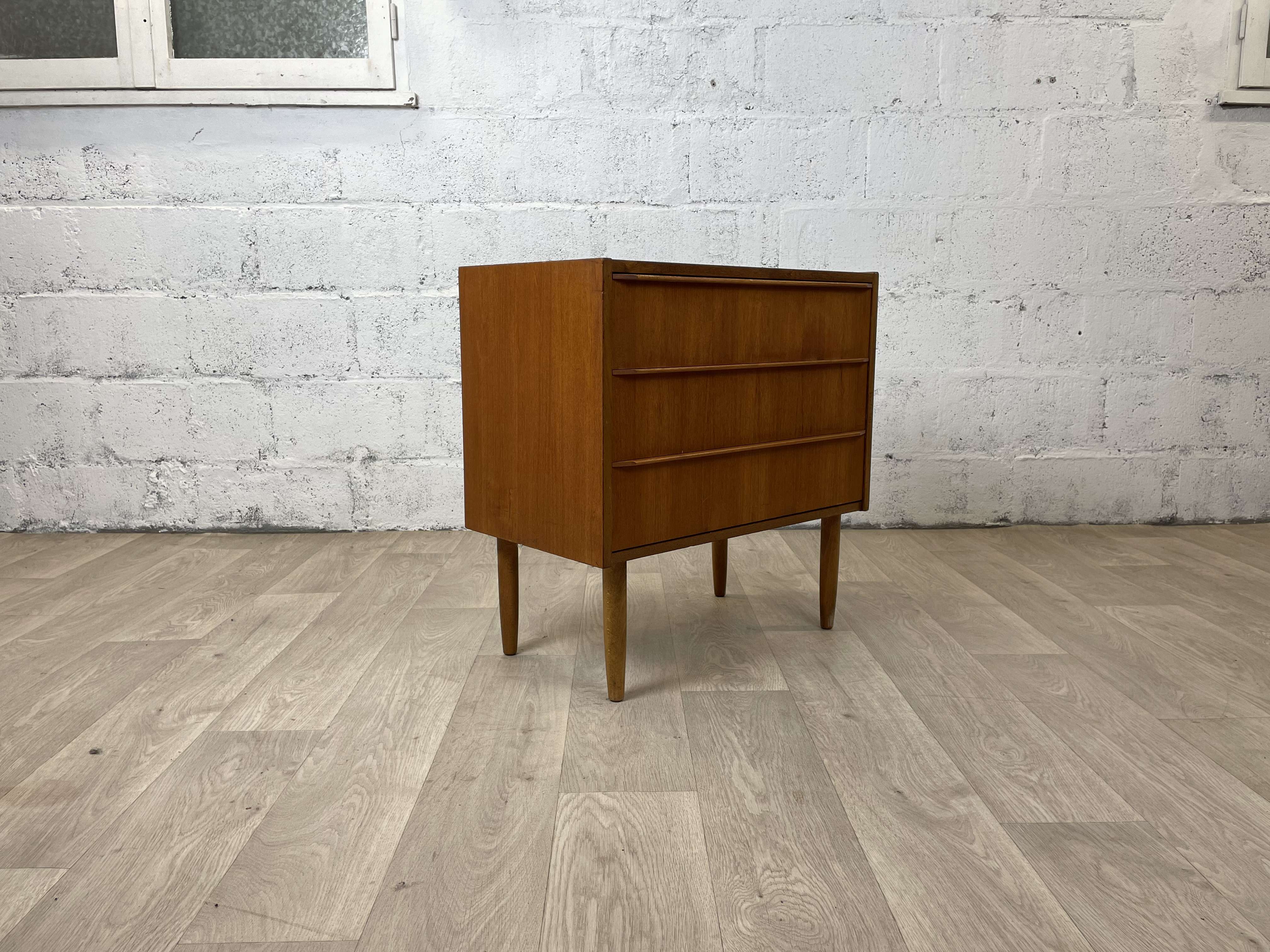 Commode scandinave en teck, années 60