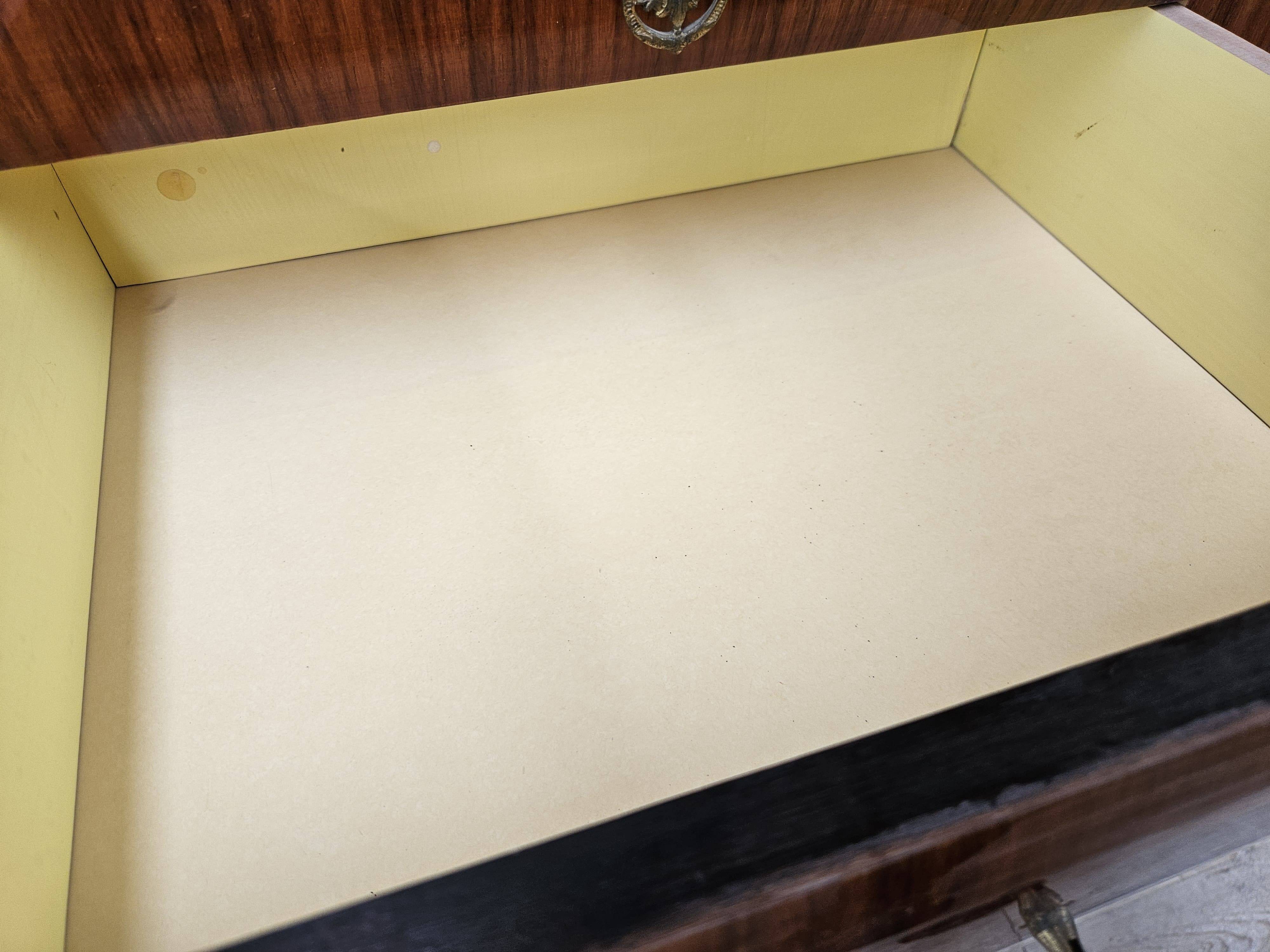 Mid-century 1960s mahogany showcase with glass top