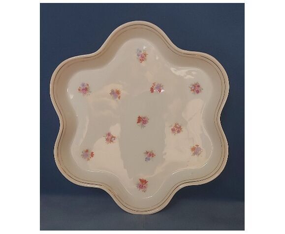 Serving tray at 5 shellfish