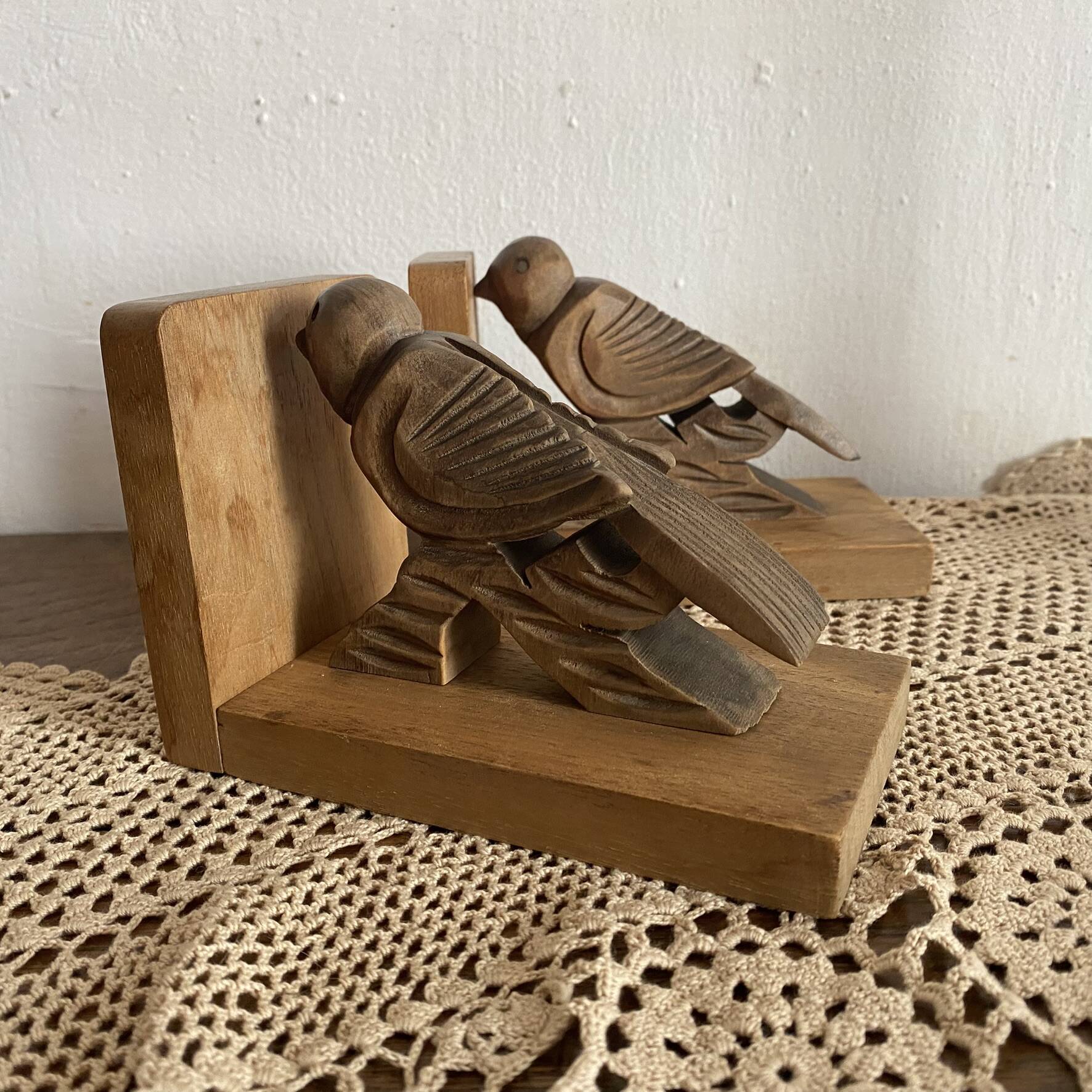 Pair of Art Deco wooden bookends carved with birds.
