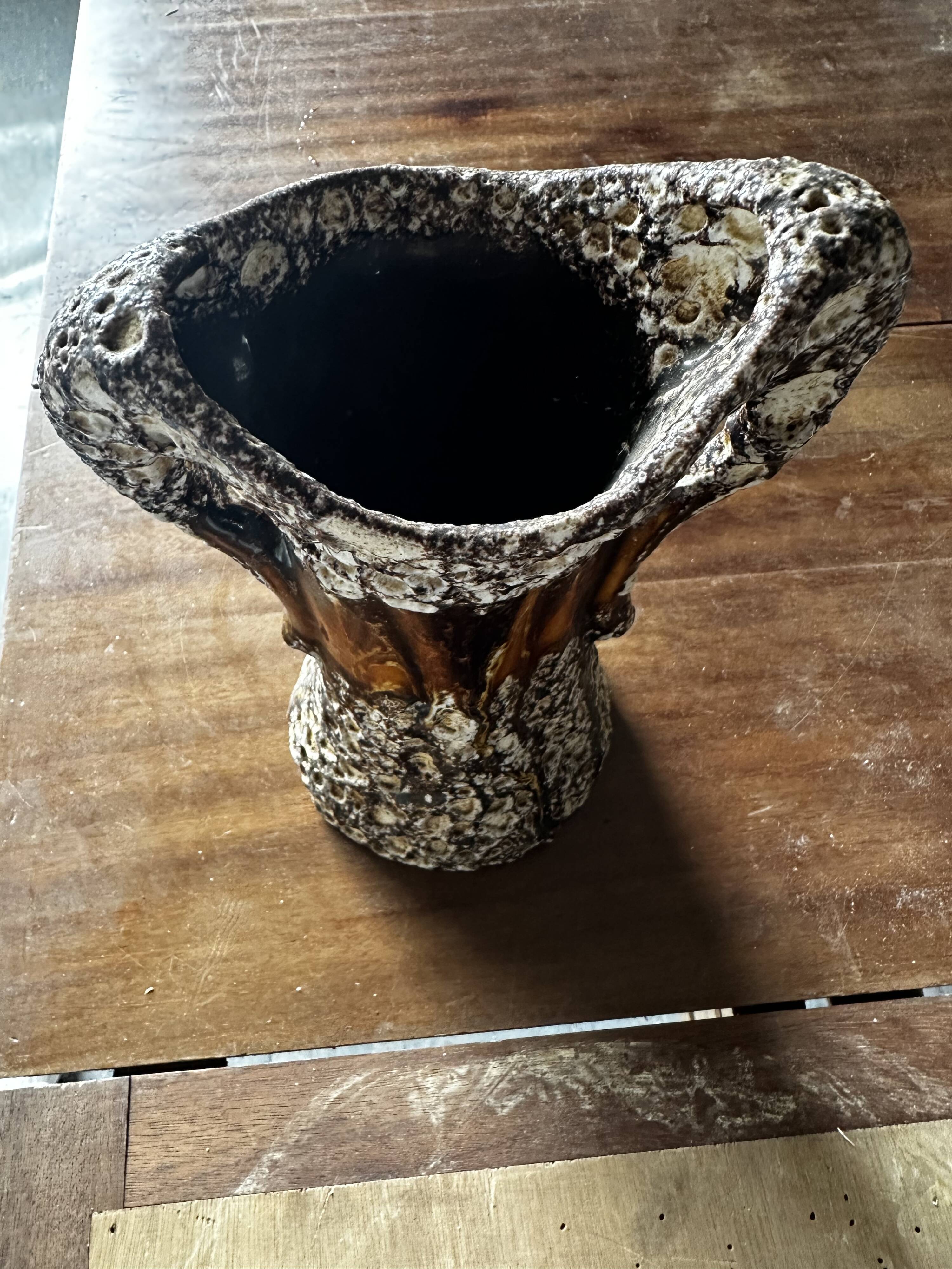 Fat Lava Vallauris vase H 24 cm
