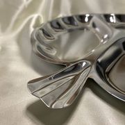 Plat inox forme feuille