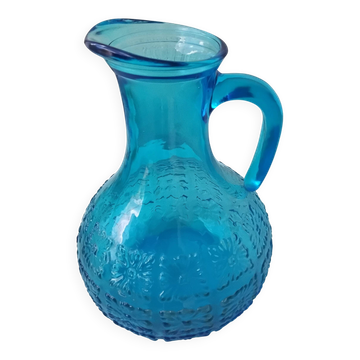 Pichet bleu en verre