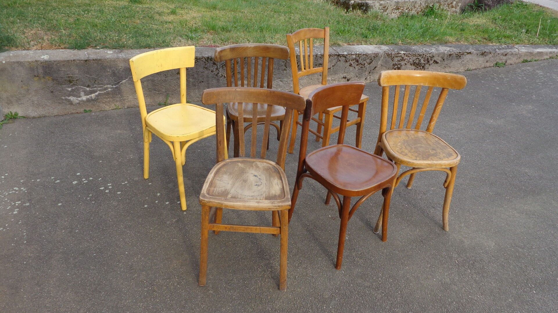 6 mismatched bistro chairs