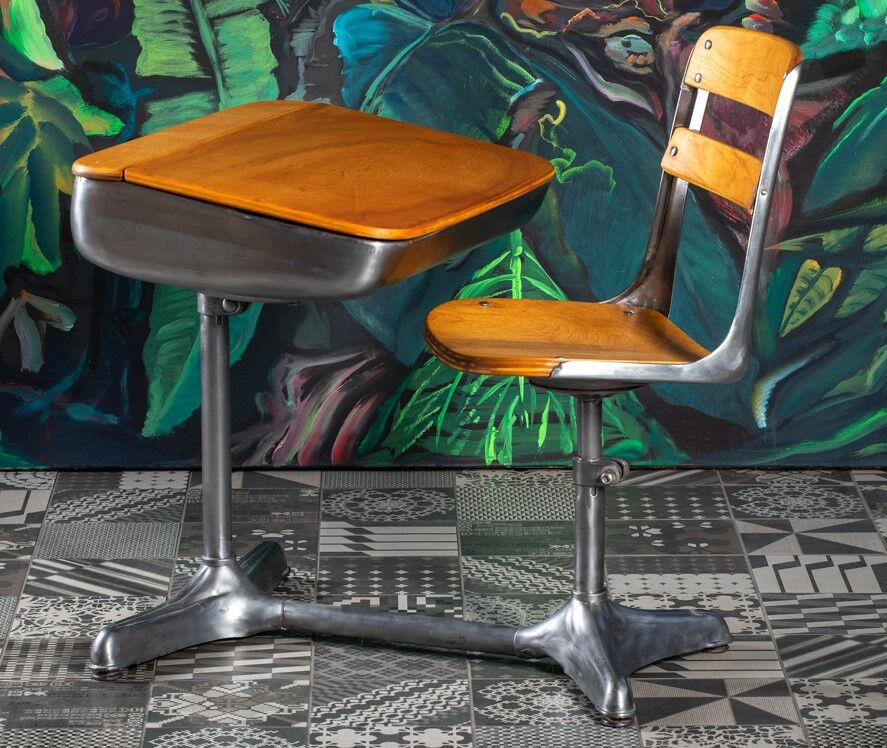 American Universal "Ten-Twenty" school desk, Seating Co.