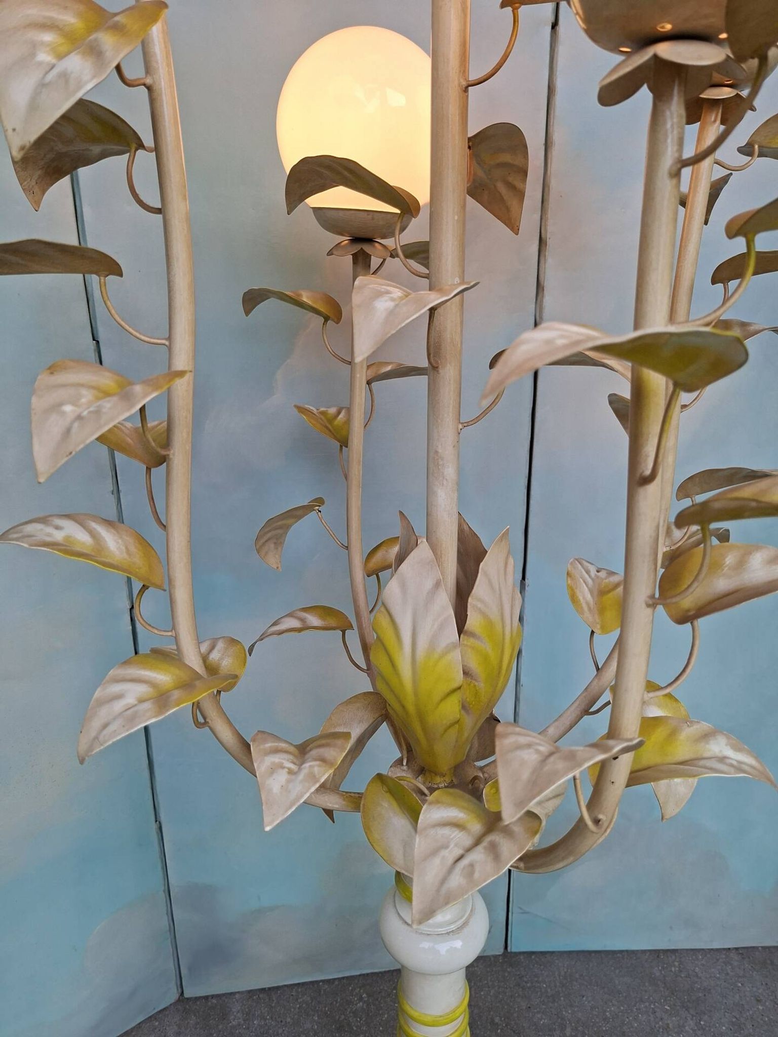 Lampadaire Hollywood Regency 5 globes, années 70