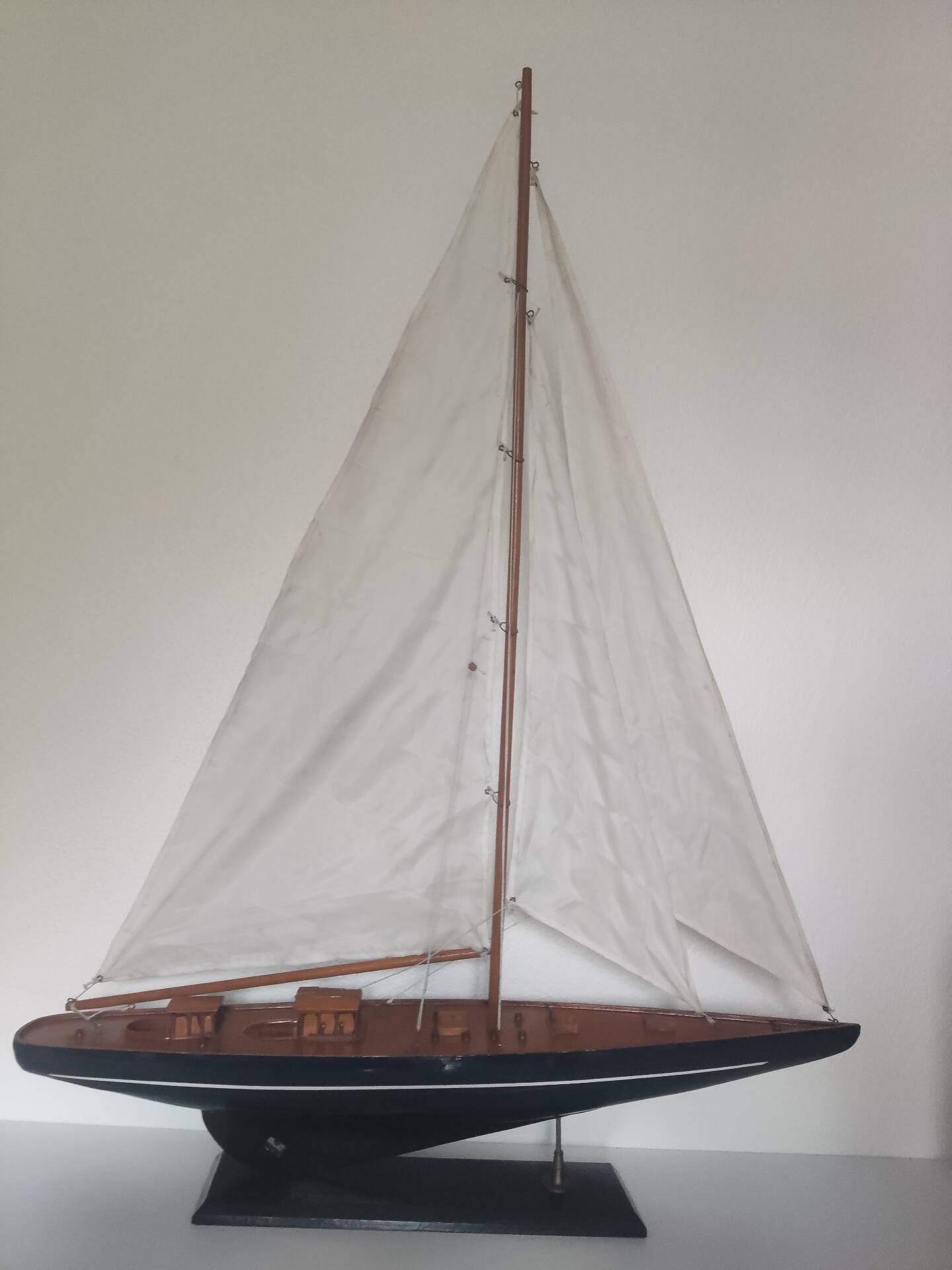 Large classic wooden pond sailboat model - Marine decor