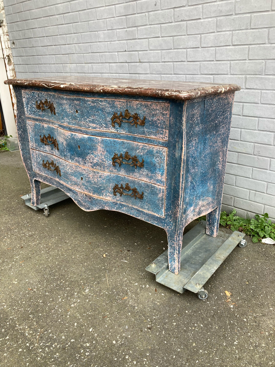 Old chest of drawers Very nice patina with marble
