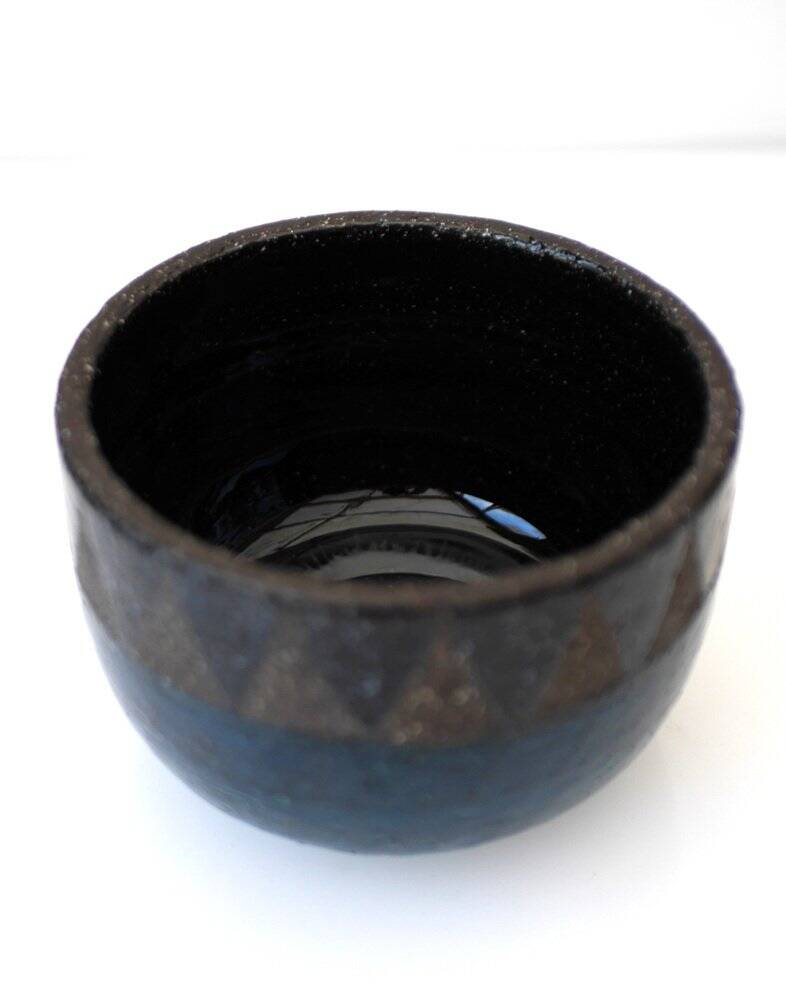 Mid-century modern Scandinavian bowl by Inger Persson for Rörstrand, 1970s
