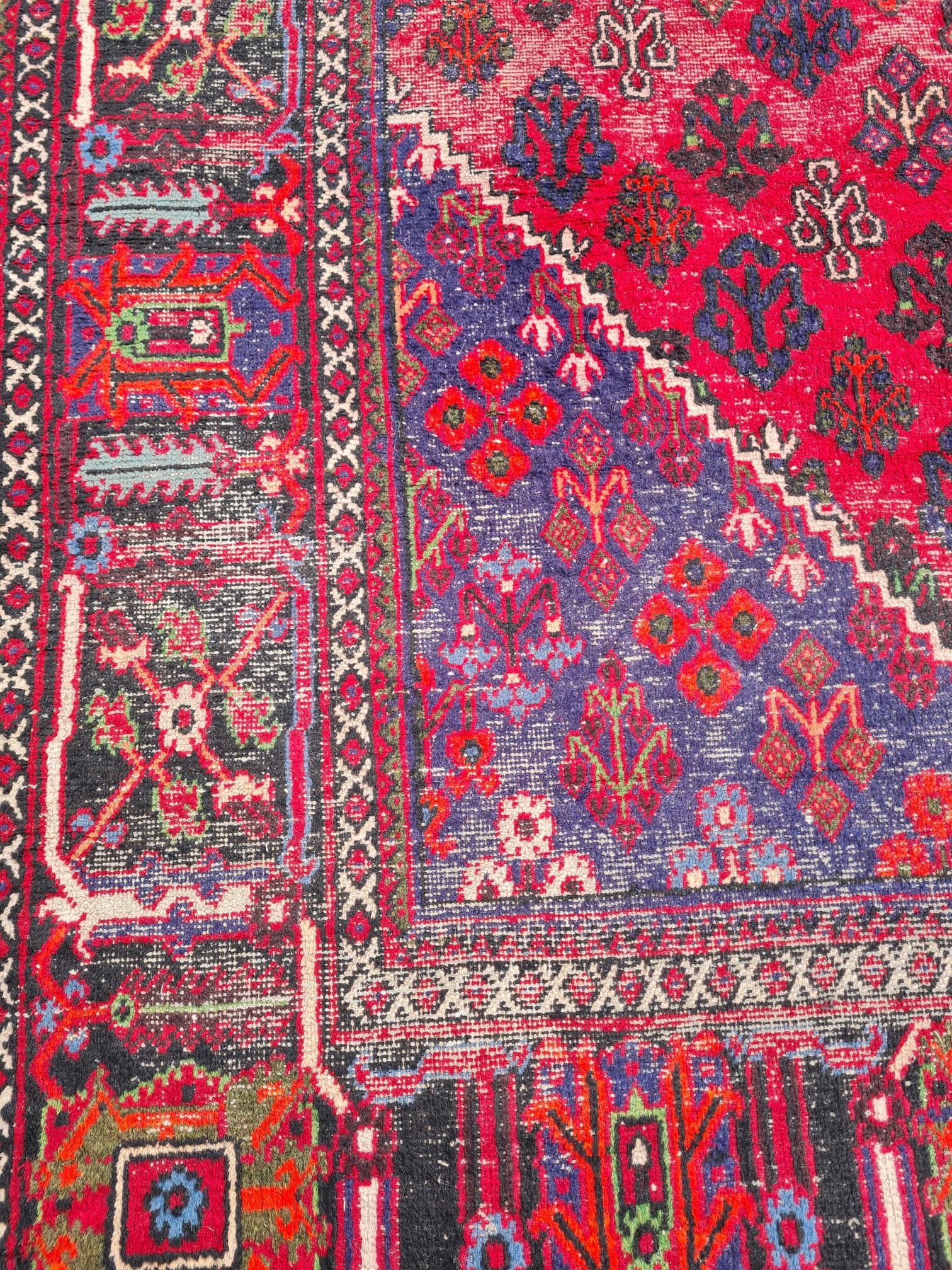 Persian carpet 318 x 220
