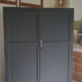 Workshop cabinet