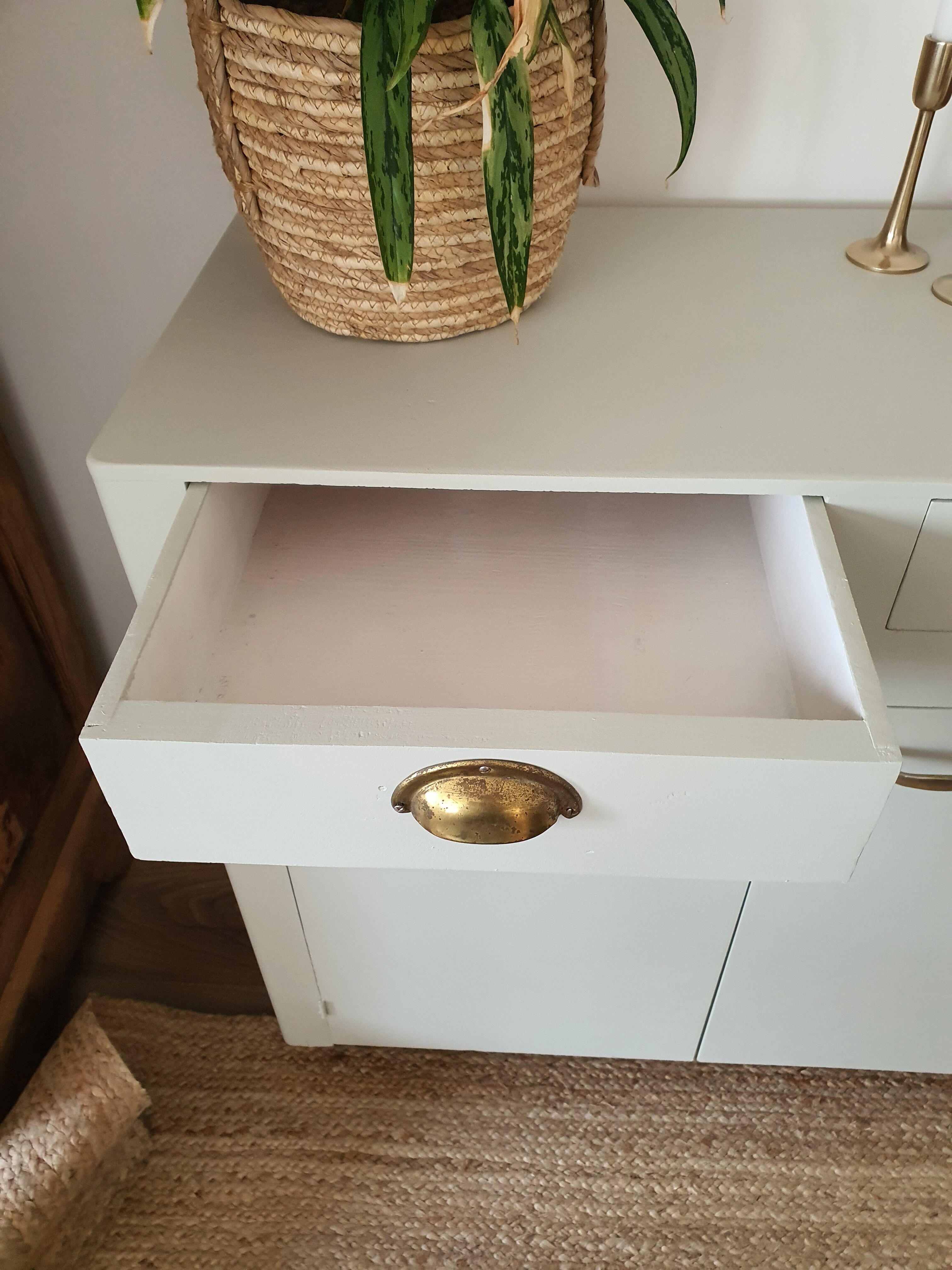 Vintage buffet