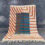 Beni Ourain Berber rug with colourful patterns, size 150 x 250 cm.