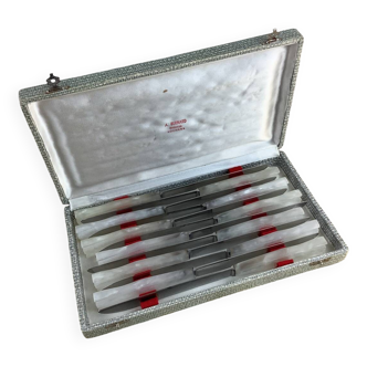 Box of 12 vintage knives