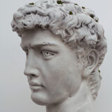 Sculpture bust of David