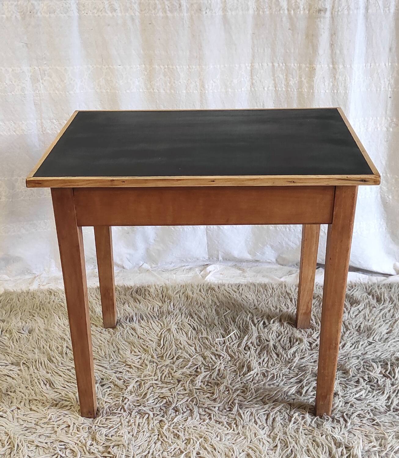 Vintage children's desk - 1960s