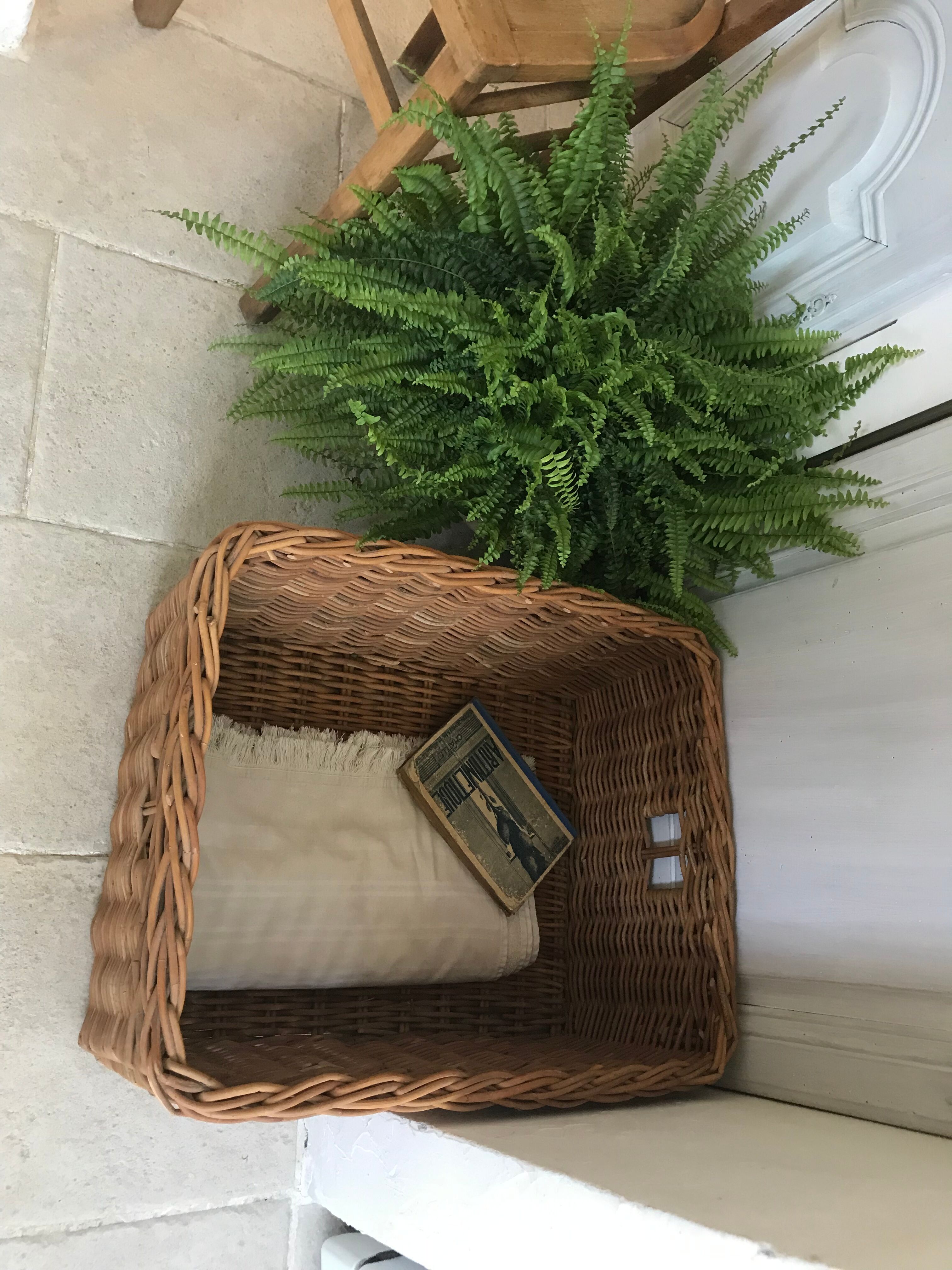 Wicker laundry clothing