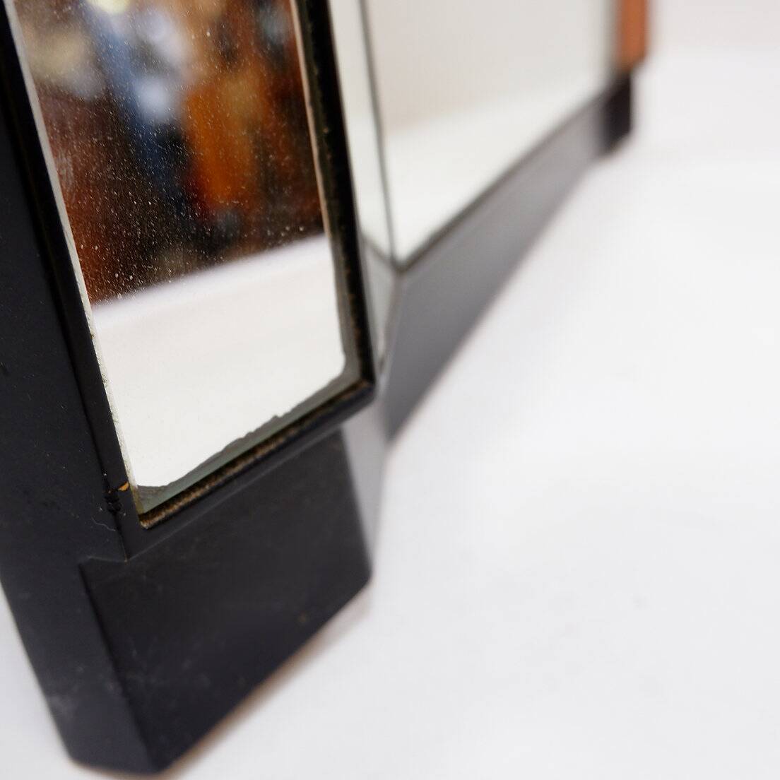 Art Deco style pyramidal floor mirror - 20th century