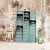 Strafor valve cabinet