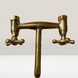 Solid brass faucet