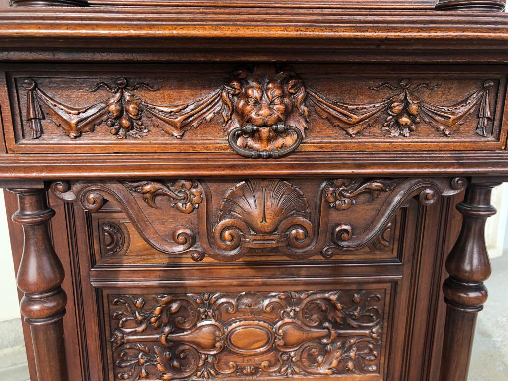Credence In Walnut Style Renaissance Late Nineteenth Century - Buffet - Dessert