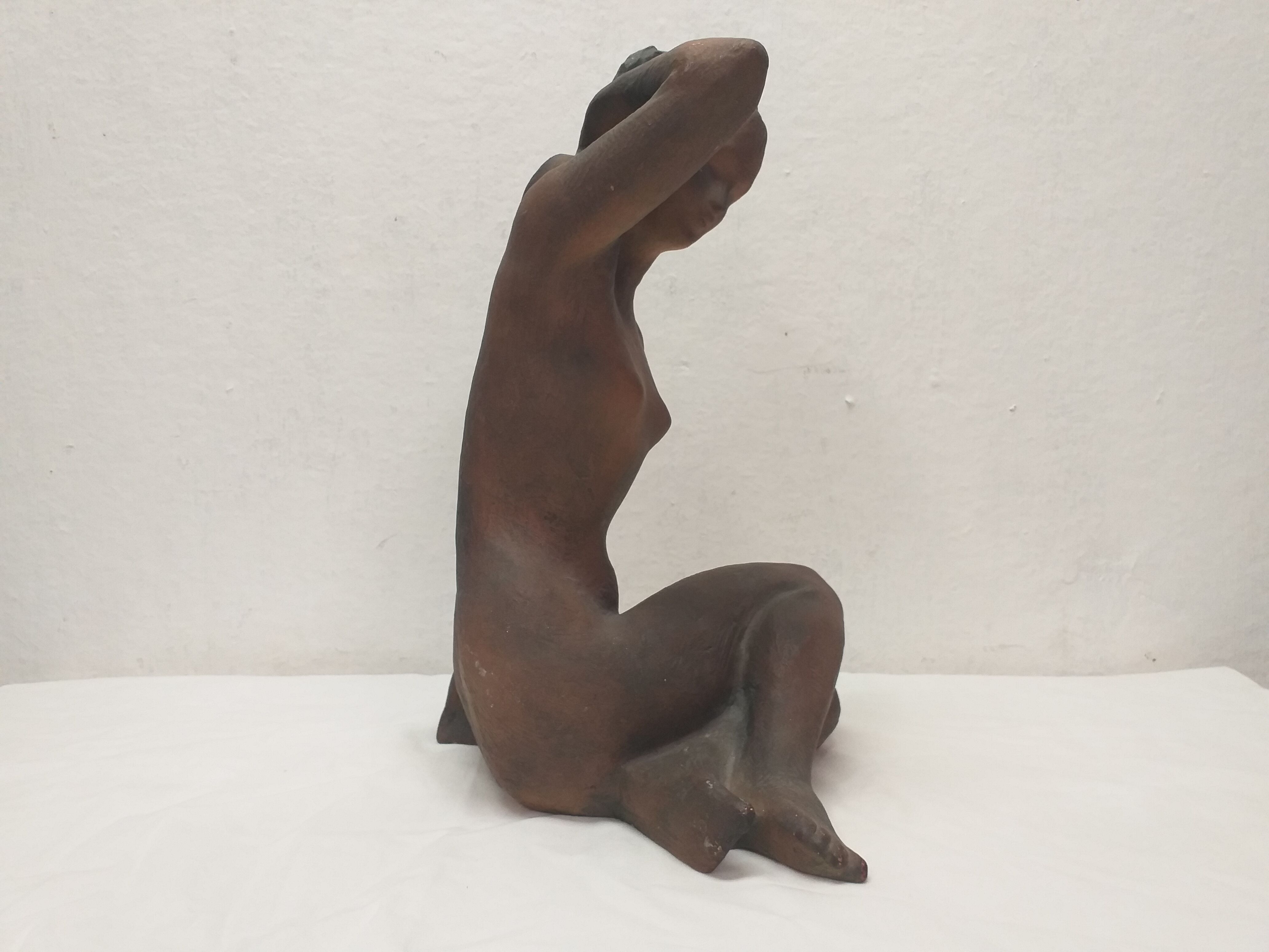 Femme nue en céramique de Kokrda, Tchécoslovaquie