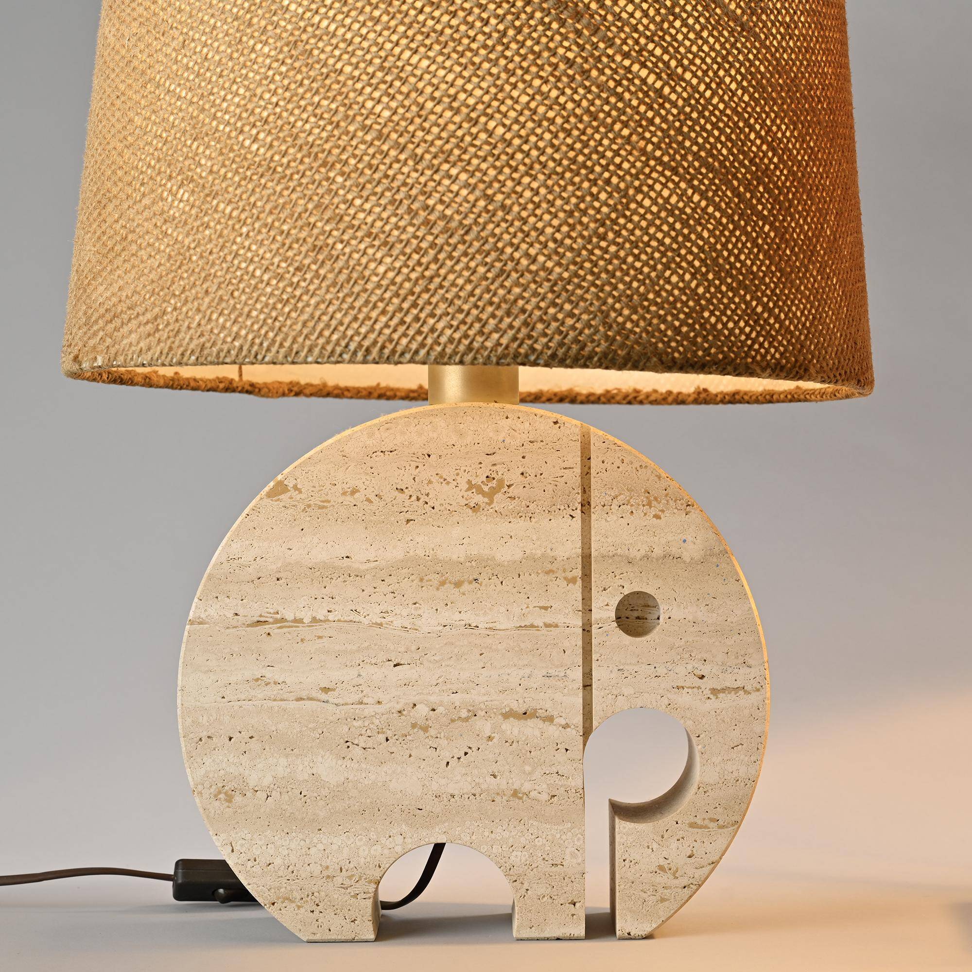 Paire de lampes de table "Éléphant" en travertin par Fratelli Mannelli, vers 1970