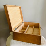 Box with compartments from the 19th century, dovetail mountings, clasp present