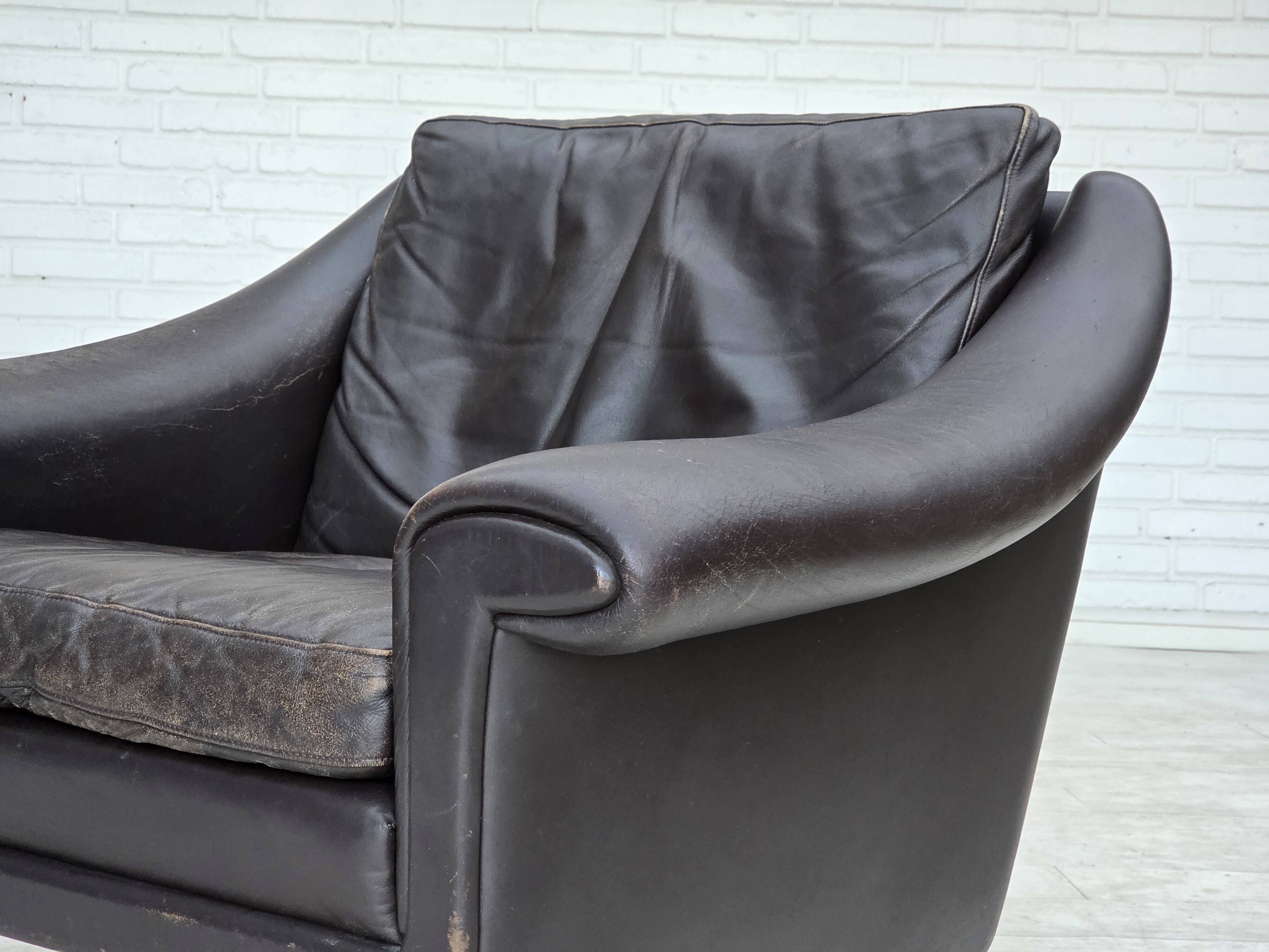 1960s, Danish swivel armchair by Aage Christensen, leather.