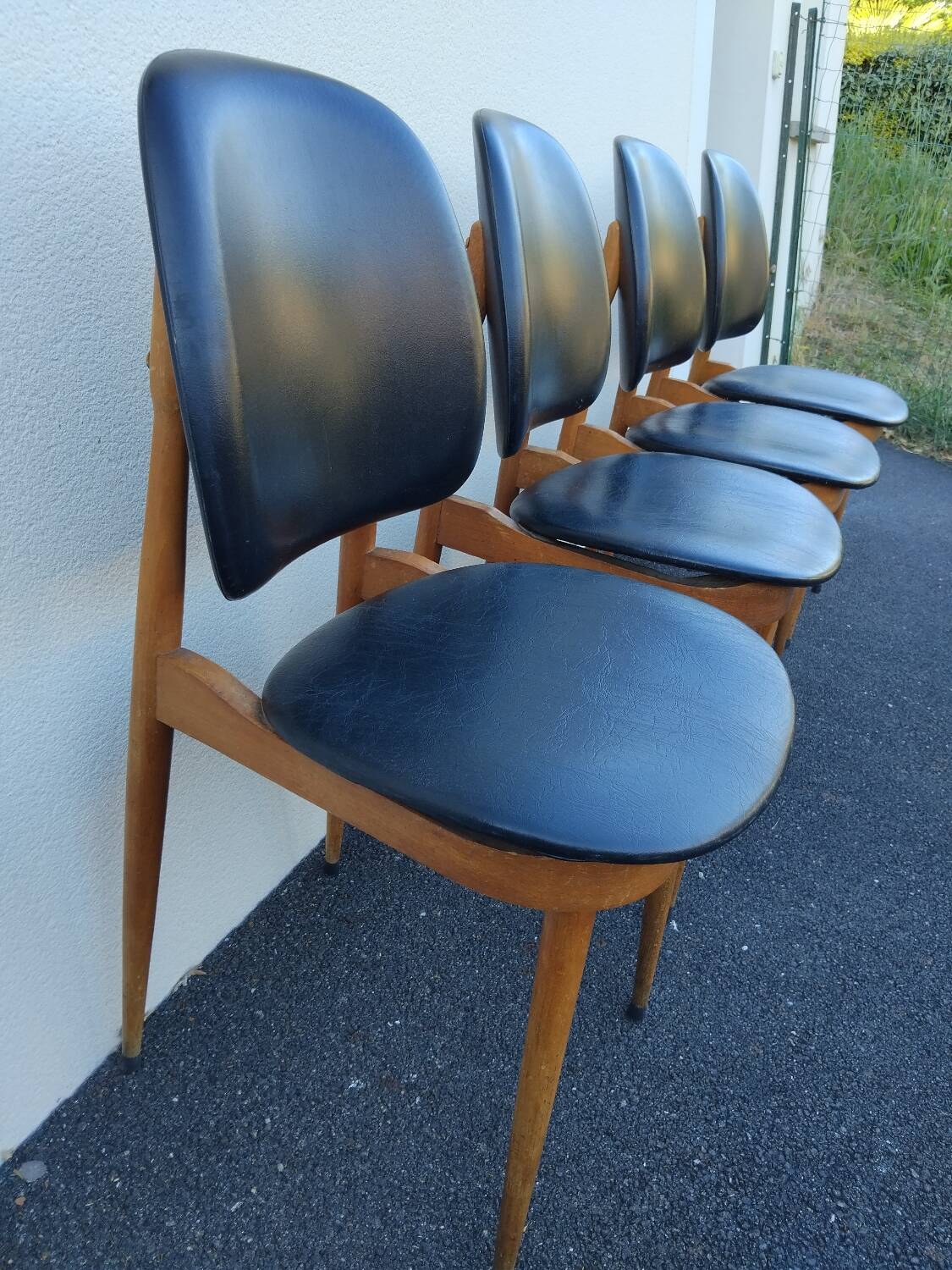 Pégase chairs by Pierre Guariche