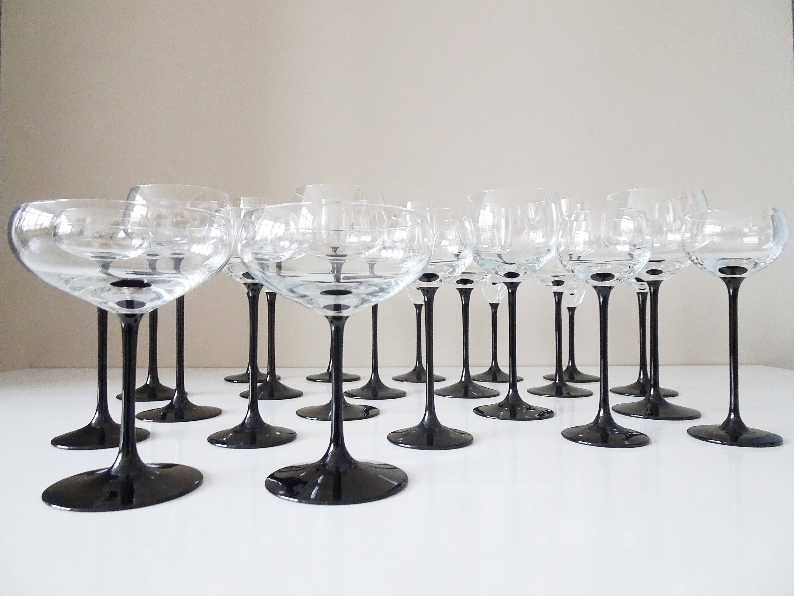 Wine glasses set, 1980s