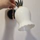 Applique en opaline blanche laiton finition noire
