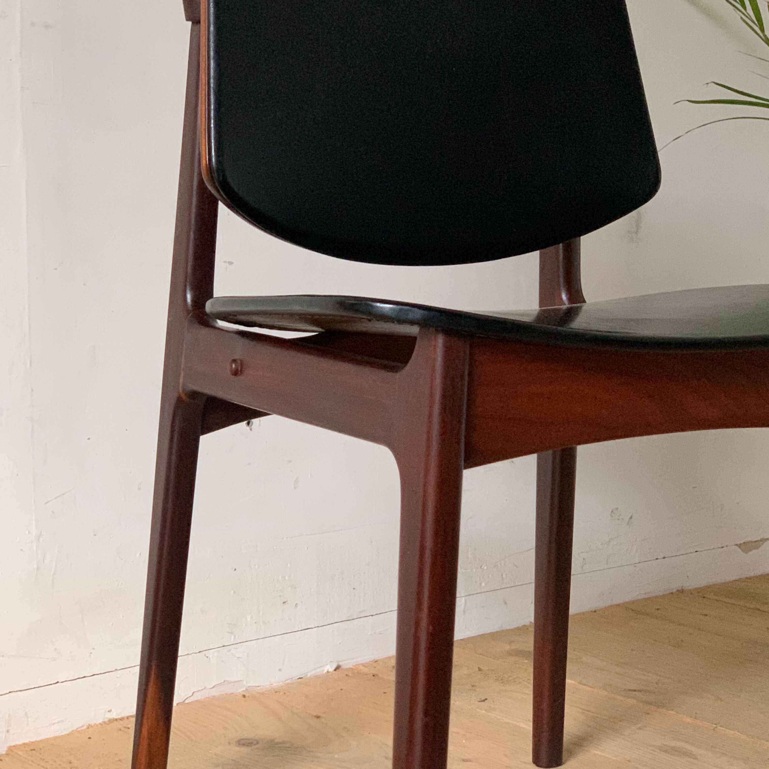 4 Danish teak chairs by Arne Hovmand Olsen