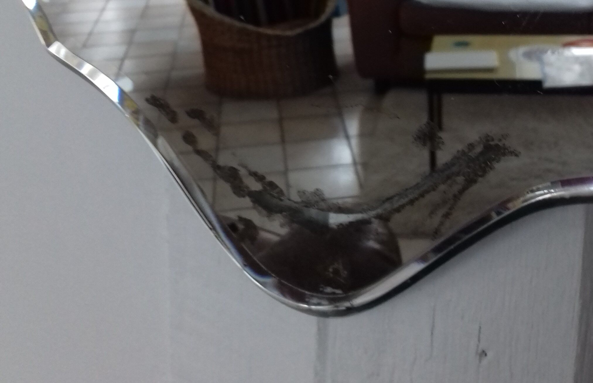 Former mirror art deco bevelled and engraved 46x68cm