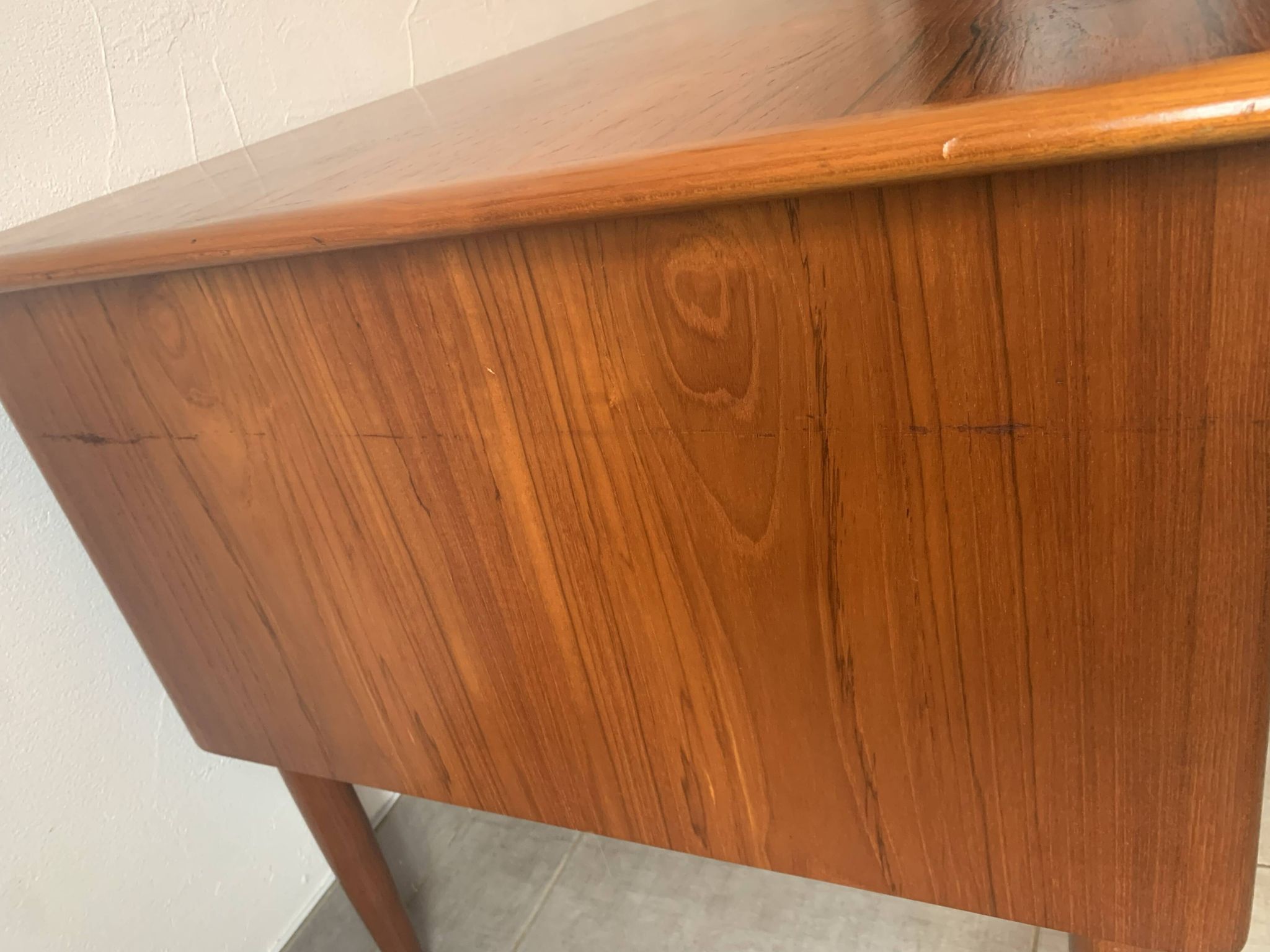 Bureau danois Falster en Teck par Svend Madsen, années 60