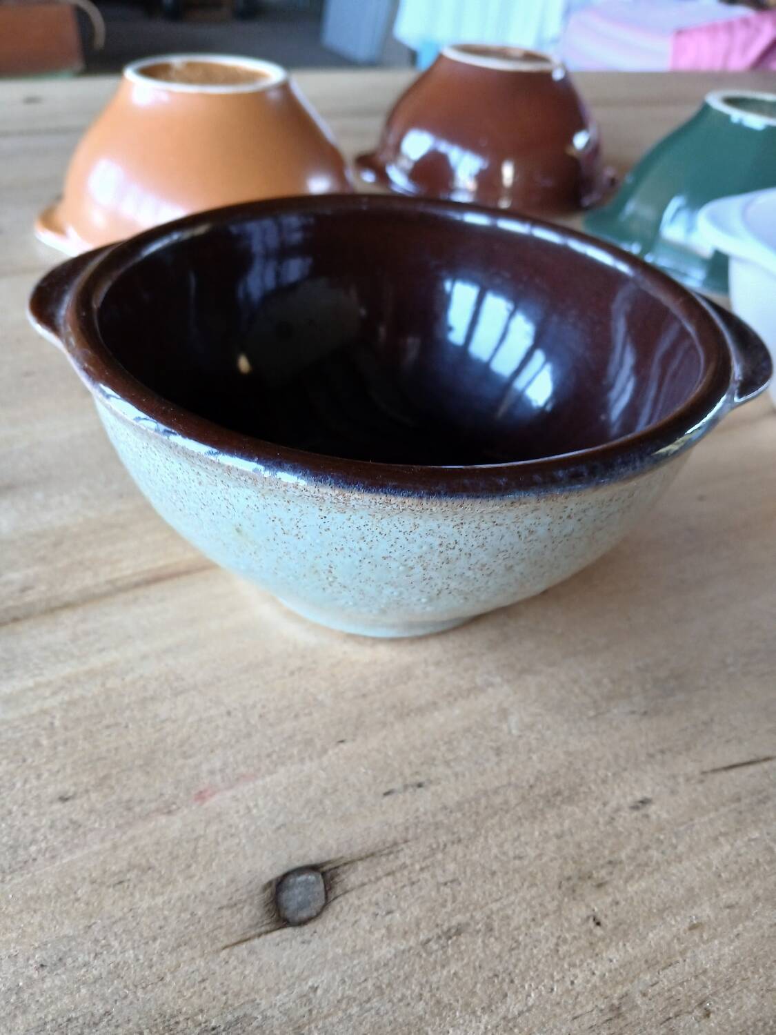 5 old Émile Henry bowls