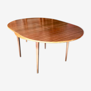 Table scandinave extensible