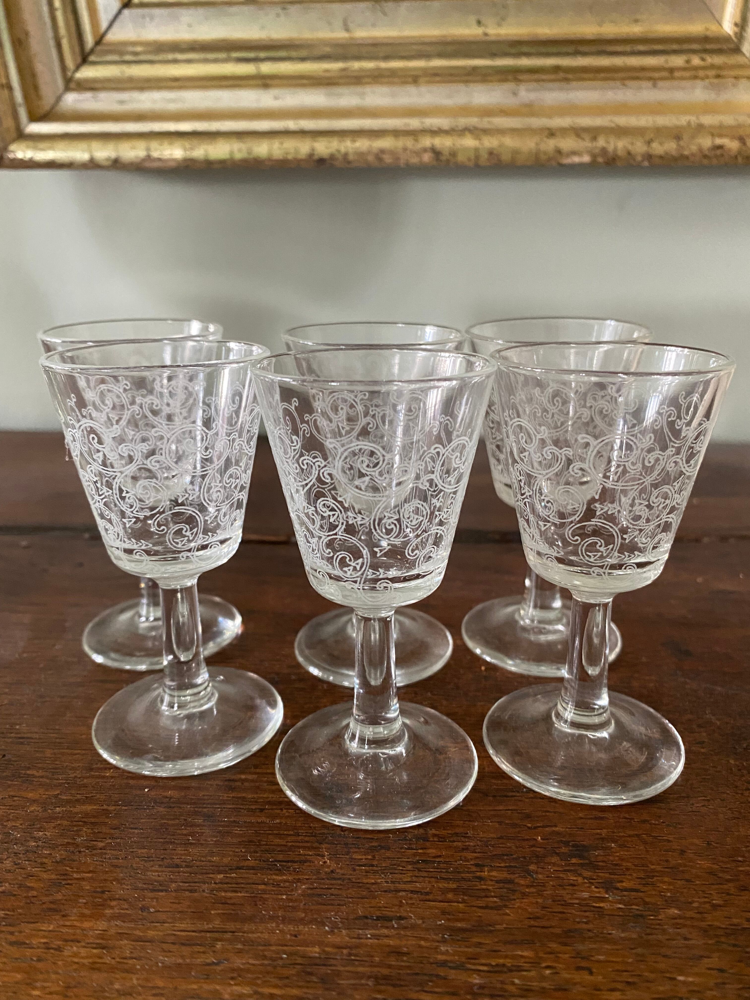 6 engraved antique glasses