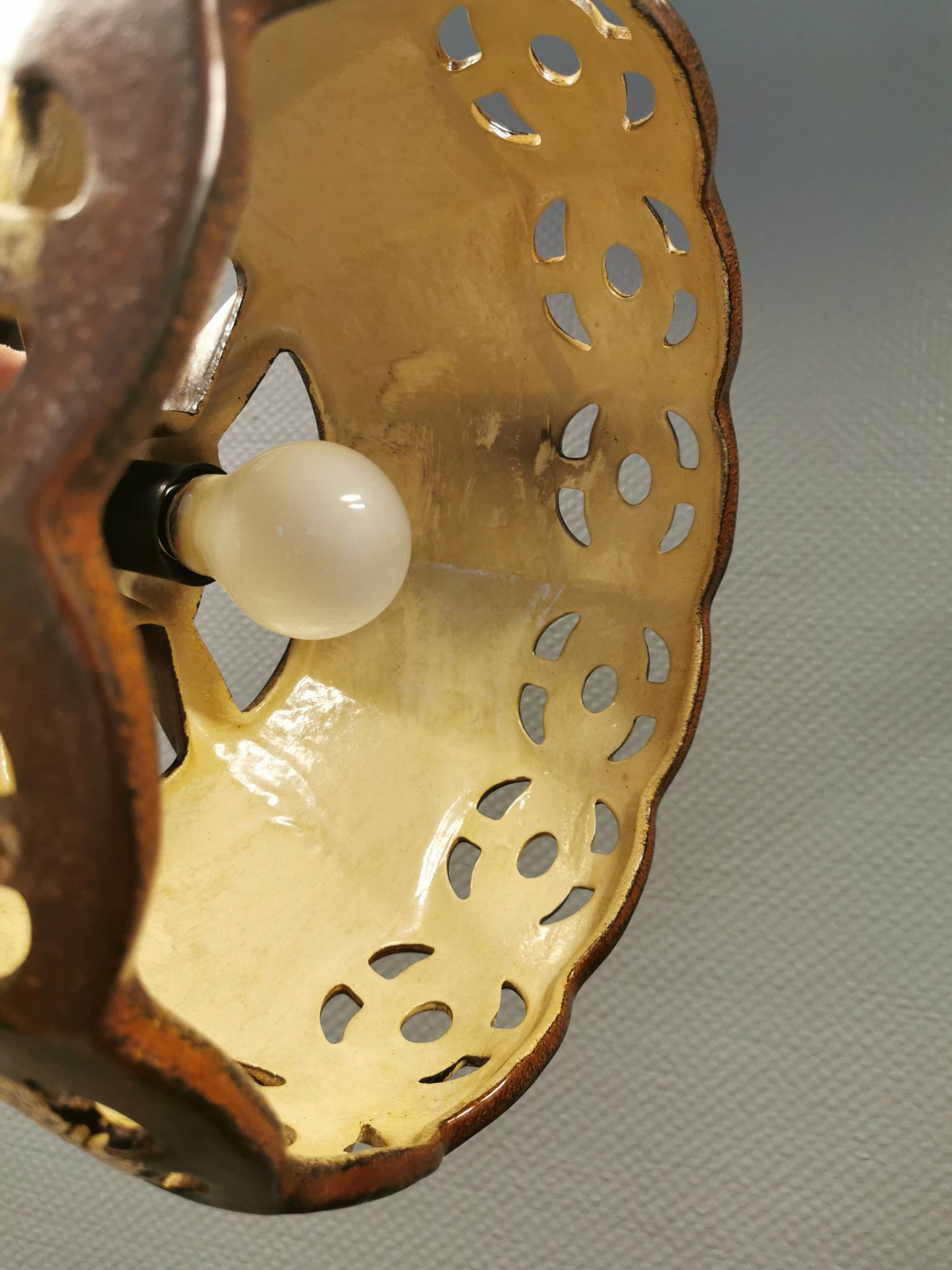 Suspension en céramique, danoise des années 1970.