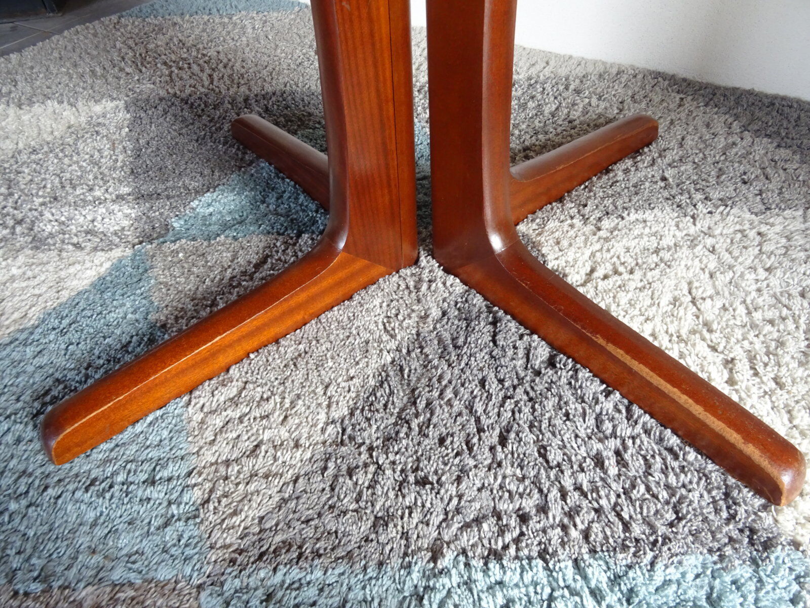 Baumann Extendable Roundtable 2 extensions