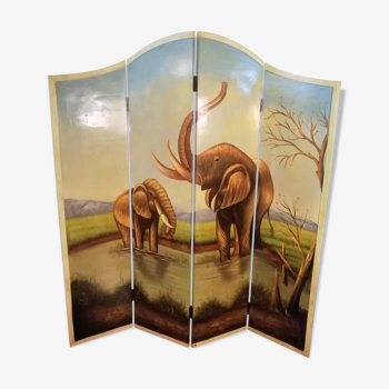 Paravent en bois peint à décor d'éléphants