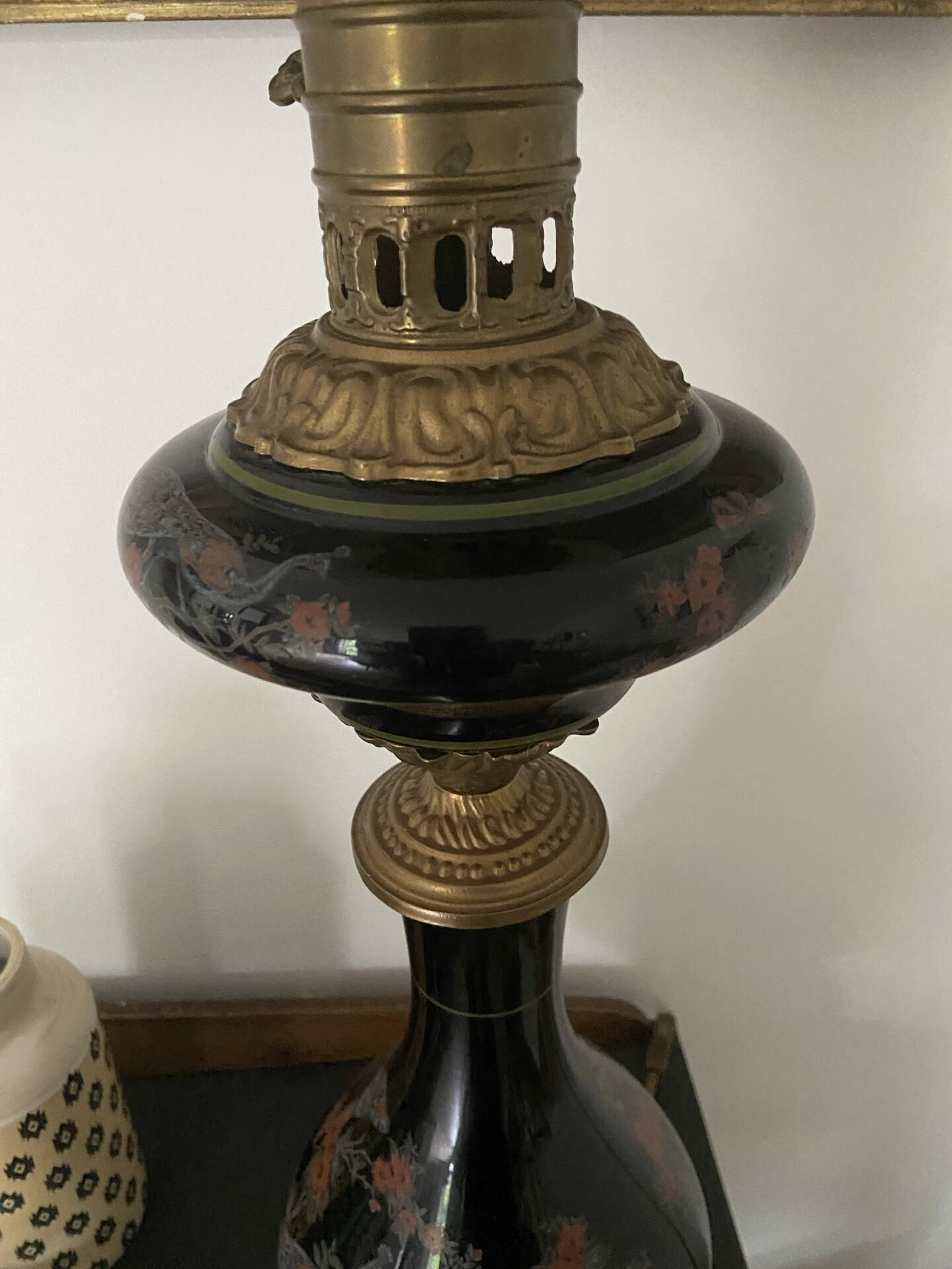 Large ceramic lamp from the Napoleon III period.