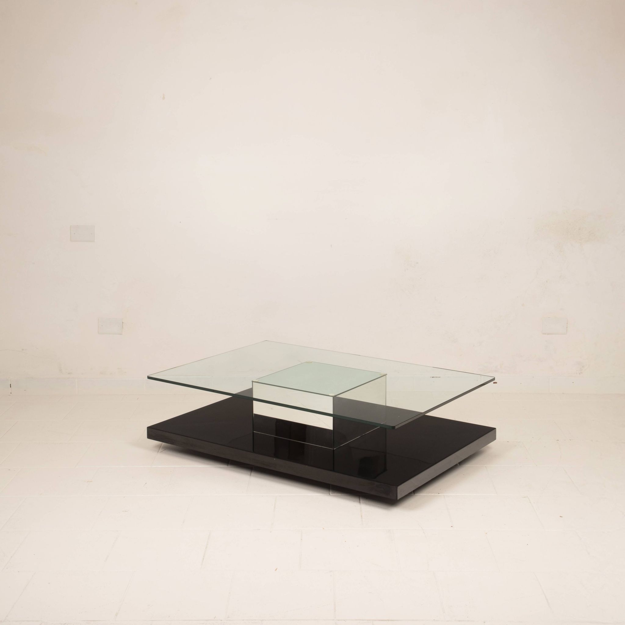Cidue Mid Century Italian Black Lacquer, Mirror and Glass Coffee Table 1970