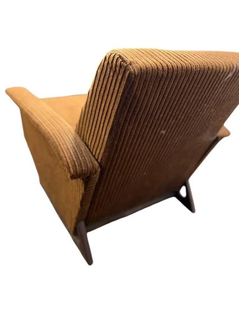 Vintage armchair from the 70s / single seat / club armchair